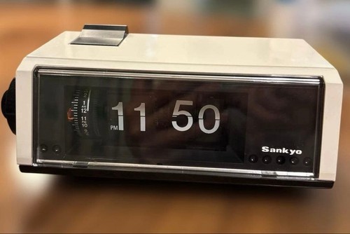 Sankyo l108z white flip clock - l108z,