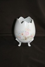 VASE EN PORCELAINE DE LIMOGES