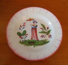 Assiettes en Faience Des