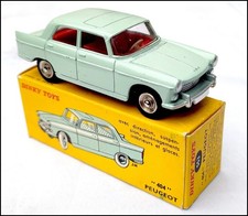 DINKY TOYS FRANCE 553 PEUGEOT BERLINE 404 AVEC BOITE D'ORIGINE VERSION 2 de 1962