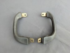 PAIRE POIGNÉES MAINTIEN