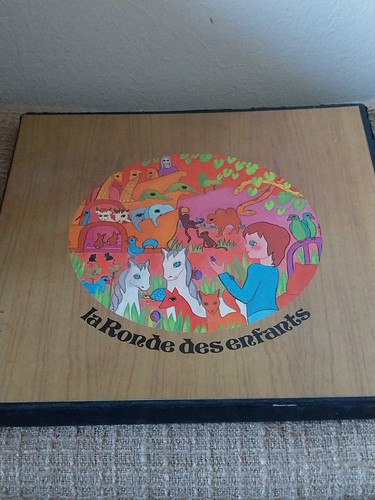 Ronde des enfants - enfants-coffret, 4