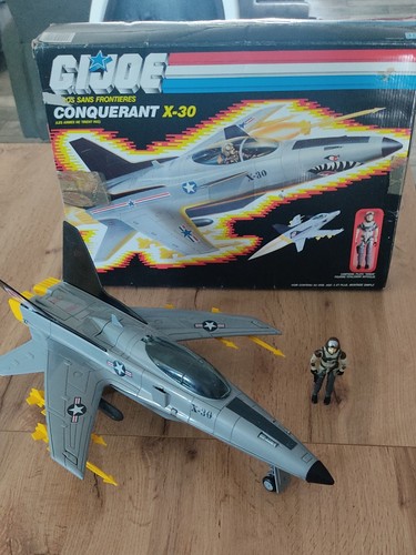 Avion conquest 30 - /,