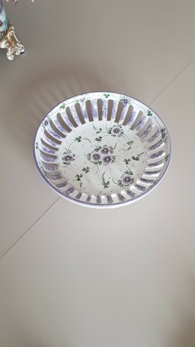 Coupe corbeille ajourée - , en