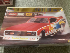 REVELL MONOGRAM IMPORT USA MAQUETTE FUNNY CAR REVELLUTION SUPER DETAILLE 1/16 NB