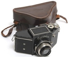 @ BLACK Ihagee Exakta SLR