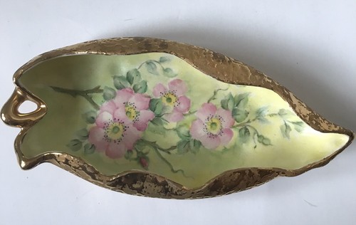 Vintage hand painted leaf - hand,