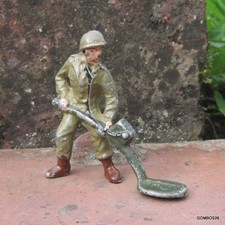 QUIRALU ARMEES  ETRANGERES  AU