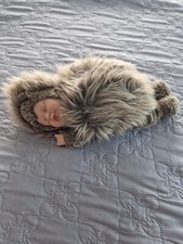 Adorable Poupée peluche