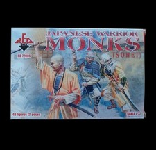1 grappe de figurines au 1/72. RED BOX 72005, Moines Guerriers Japonais (Sohei).