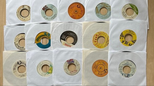 Lot disques reggae - 15,