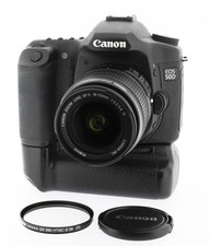 Canon EOS  50D / Canon ef-s 18-55 mm 3.5-5.6 IS stabilizer / battery grip BG-E2