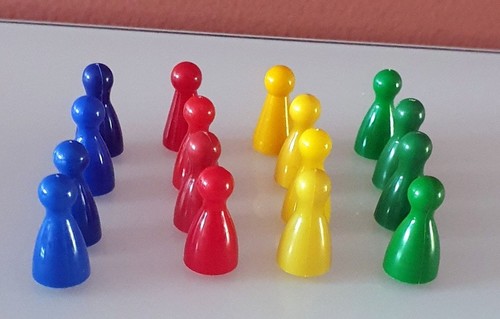 Lot pions pour jeu de - de,