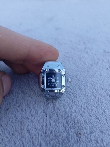 Bague montre noire quartz - bague,