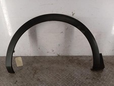 Extension d'aile avant gauche