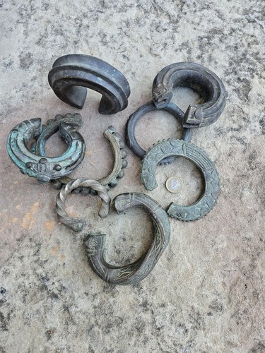 Anciens bracelets bronze - bracelets,
