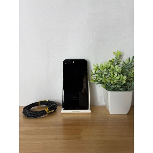 Apple iphone plus - 7,