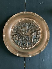Ancien Plat ou Assiette Décoratif Cuivre Gaufré Relief Vendange A L Ancien Vigne