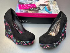 Chaussures noires fleuries Closer by Chaussea - Pointure 38
