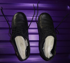 CHAUSSURES CLARKS FEMME TAILLE 5-38 CUIR NOIR ETAT QUASI NEUF