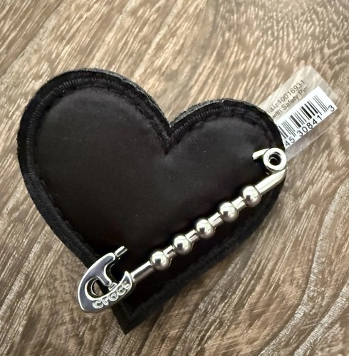 Black satin heart - black, with