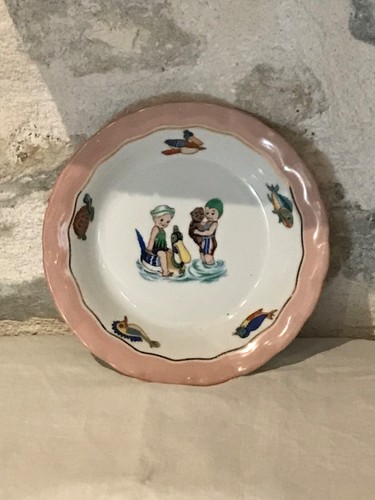 Ancienne petite assiette