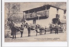 ARNGUY : guimbarde et carretere espagnol, village frontiere au pied du pic mad