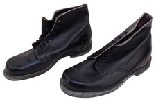 Paire de brodequins en cuir noir sous officier/officier français WW2 France 1940