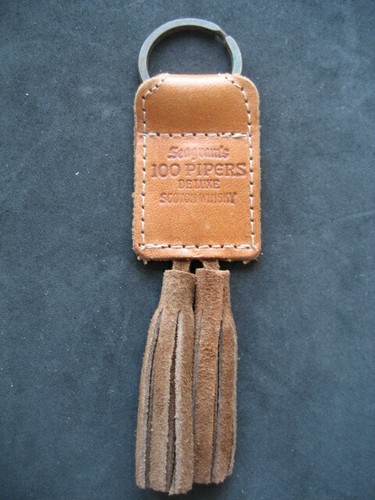Ancien porte clés - whisky, 100