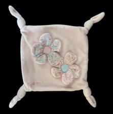 EB. DOUDOU PLAT KALOO ROSE BLEU CARRE 4 NOUETTES 2 FLEURS - TBE