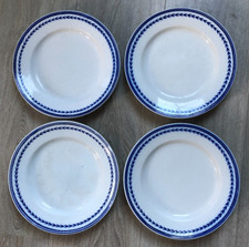 Lot de 4 Assiettes Porcelaine