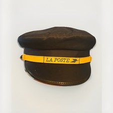Casquette Et Parka La Poste