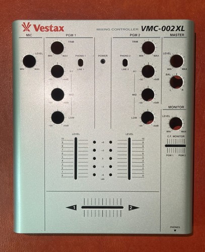 Vestax vmc 002xl front - –,