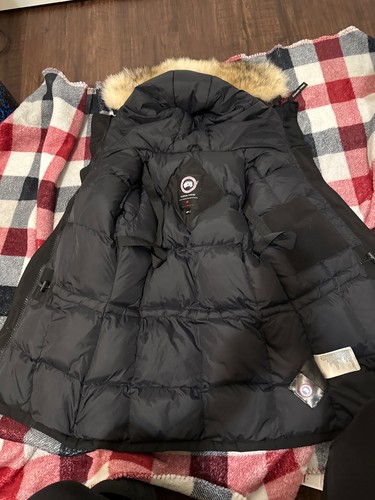 Black medium male canada - black,