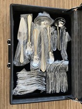 Ménagère SBS Bestecke 70 pièces Plaqué or , Année 80, 23/24carat