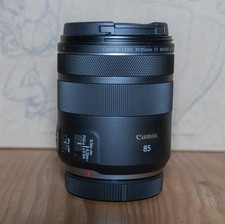 Canon RF 85mm f/2 Macro IS STM Objectif Portrait