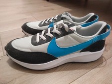 Paire de Basket neuve Nike T44