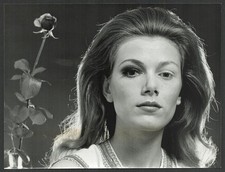 Ghislain Broulard, institut Jeanne Gatineau. Parfum, maquillage. 1968 #7