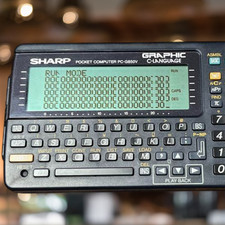 SHARP PC-G850V Pocket Computer