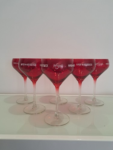 Coupe champagne - coupe, a
