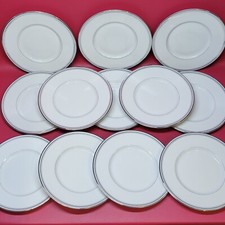 12 Assiettes Plates Philippe
