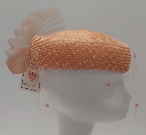 Chapeau cérémonie avec - chapeau,