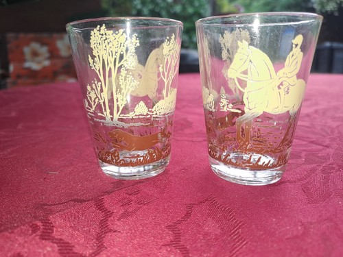 Anciens petits verres peints - petits,