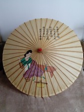 ombrelle en papier huilé et bambou décor asiatique.Chine