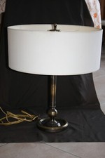 Lampe d'intérieure en laiton à poser avec abat-jour