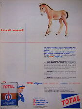 PUBLICITÉ TOTAL ALTIGRADE C'EST L'HUILE DE JEUNESSE DU MOTEUR - POULAIN