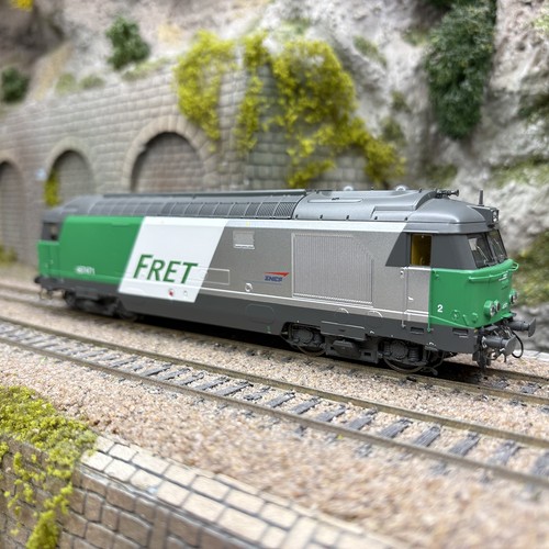 Locomotive diesel 67471 - diesel,