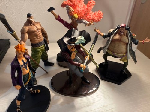 Lot figurines one - lot,