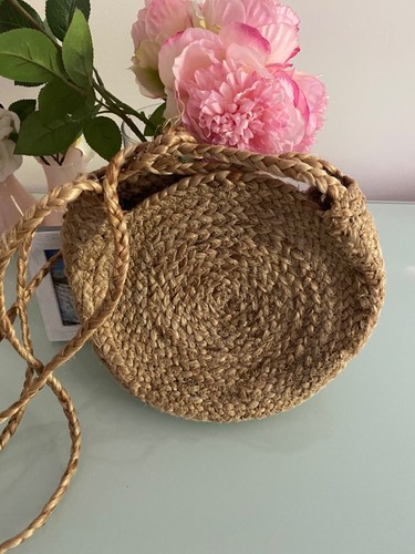 Sac rond paille - paille, chez
