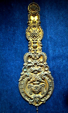 BALANCIER de COMTOISE laiton repoussé Horloge de Parquet Clock Uhr XIXe